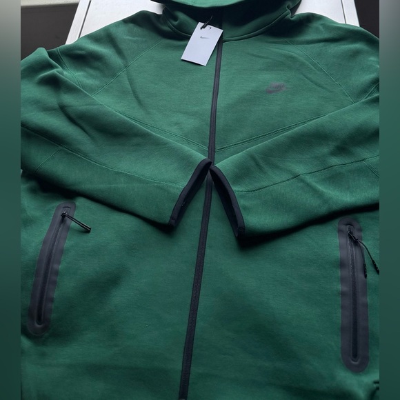 FQ1883-341 ~ Size S-XXL Nike Tech Men’s Fleece Windrunner Full-Zip Hoodie - Picture 6 of 13